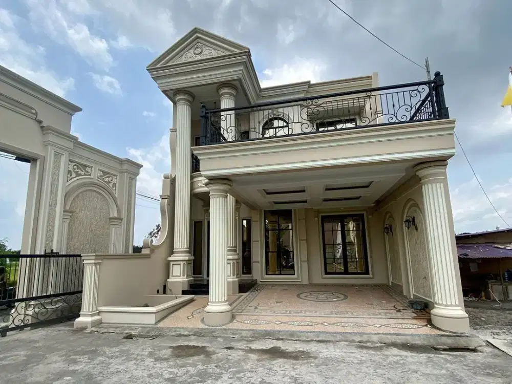 RUMAH MEWAH DALAM PERUMAHAN, DEKAT KAMPUS UNU JOGJA DI SLEMAN