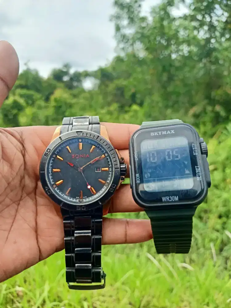 Di jual semua macam dan model jam ori dan lkp murah aja