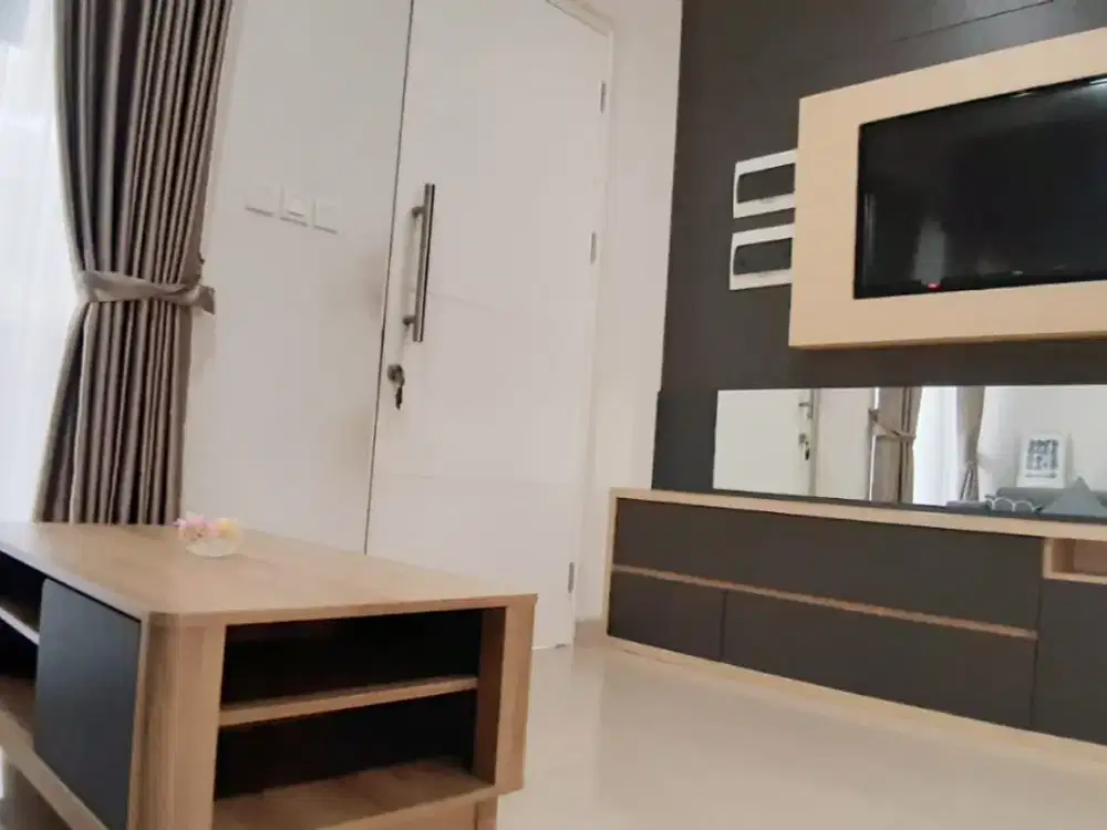 Dijual Runah di Teluk Jambe @ LST/S/4394