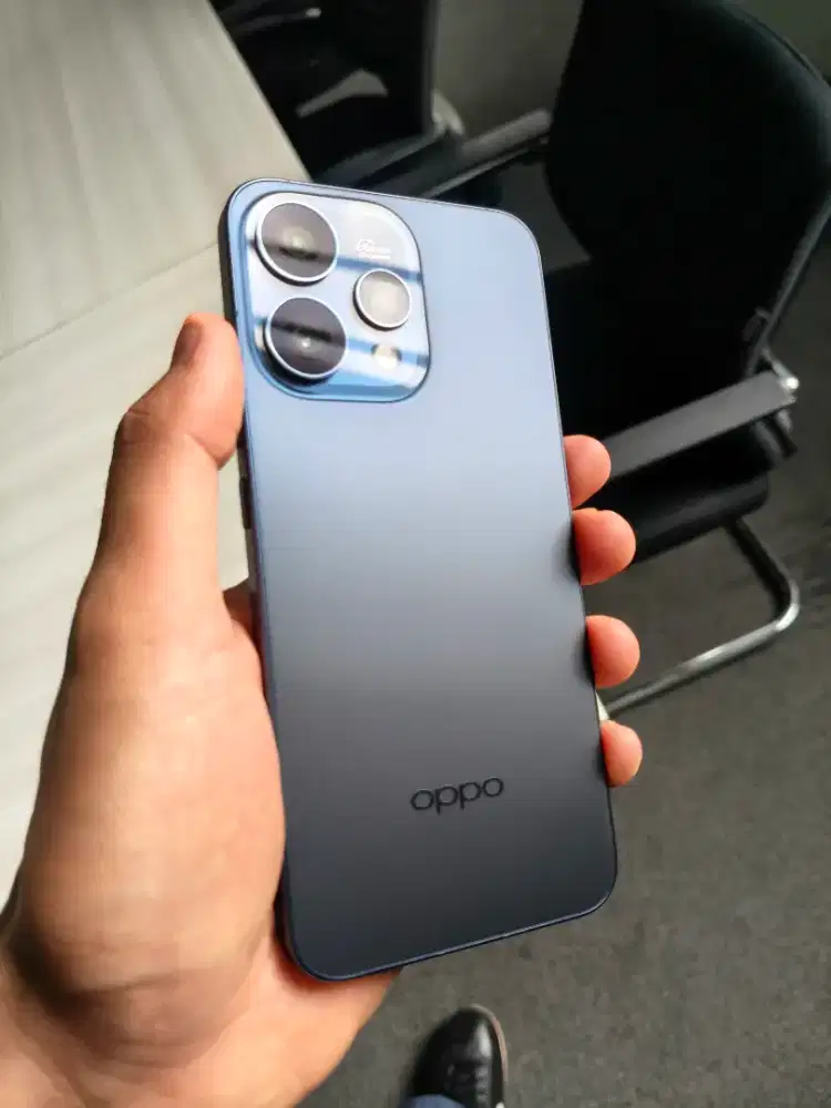 Pre-order RENO15 Series 5G
8/256GB