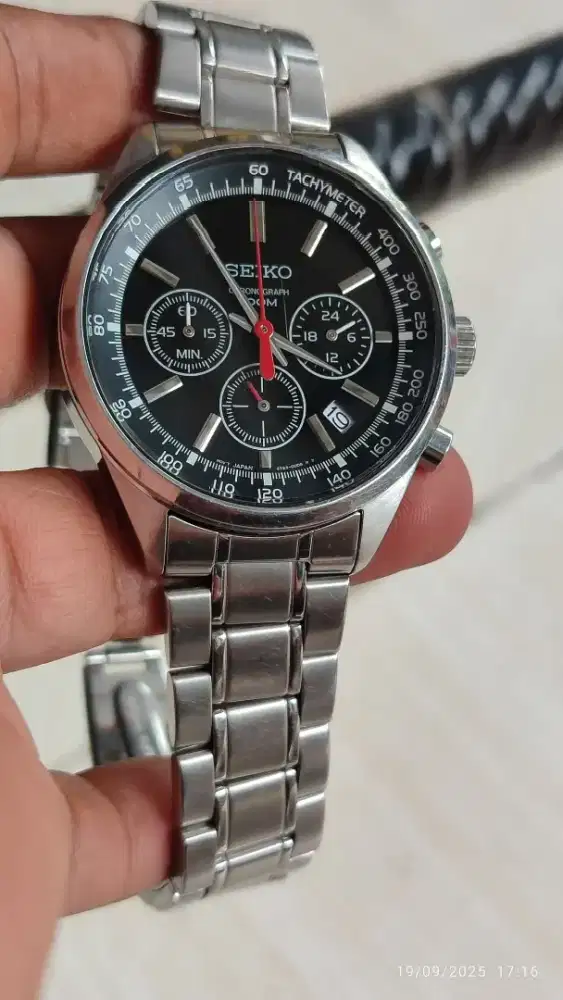 jam tangan seiko chronograph full original
klasik big size