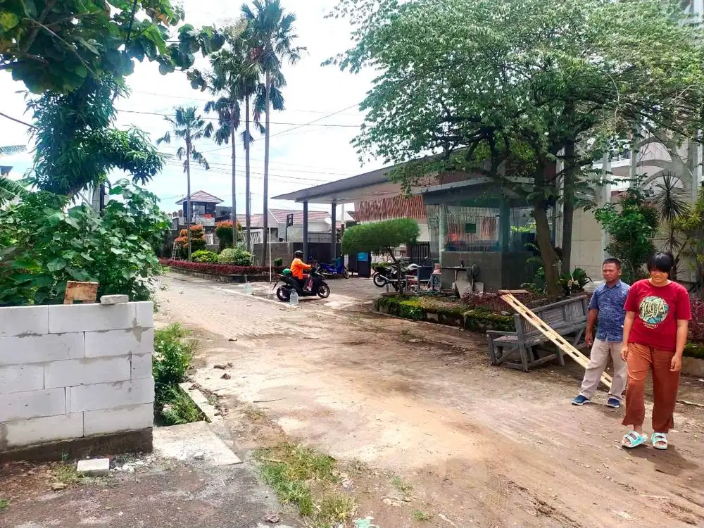 Tanah Kavling murah Strategis dkt Jln Raya di SOLO BARU . Harga NEGO