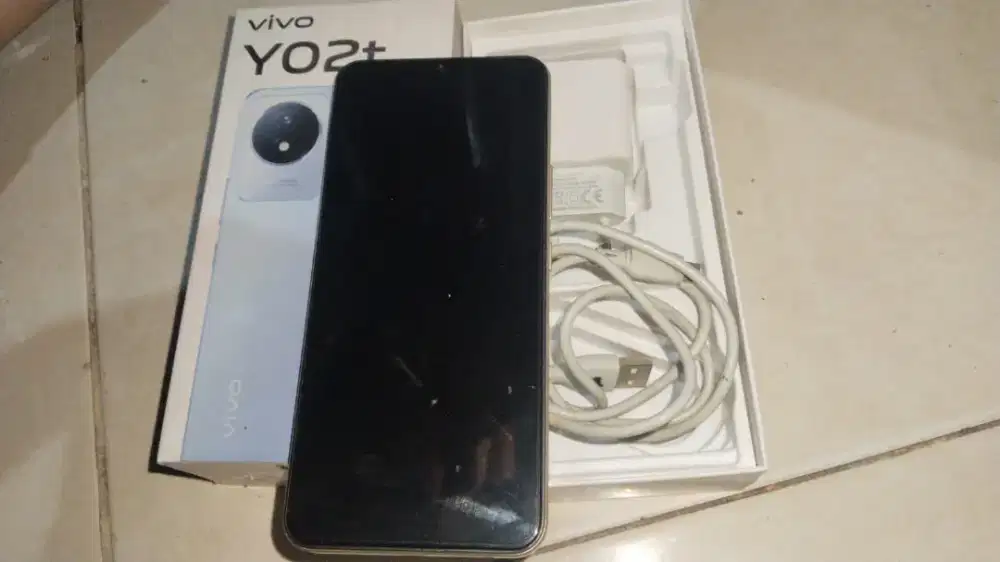 Dijual gercep VIVO Y02+
Lengkap Box, Charger