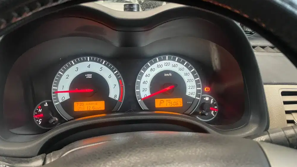 Toyota Corolla Altis 2010 Diesel