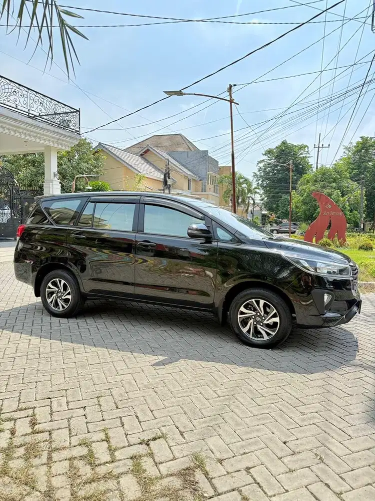 Innova Reborn G Diesel Matic