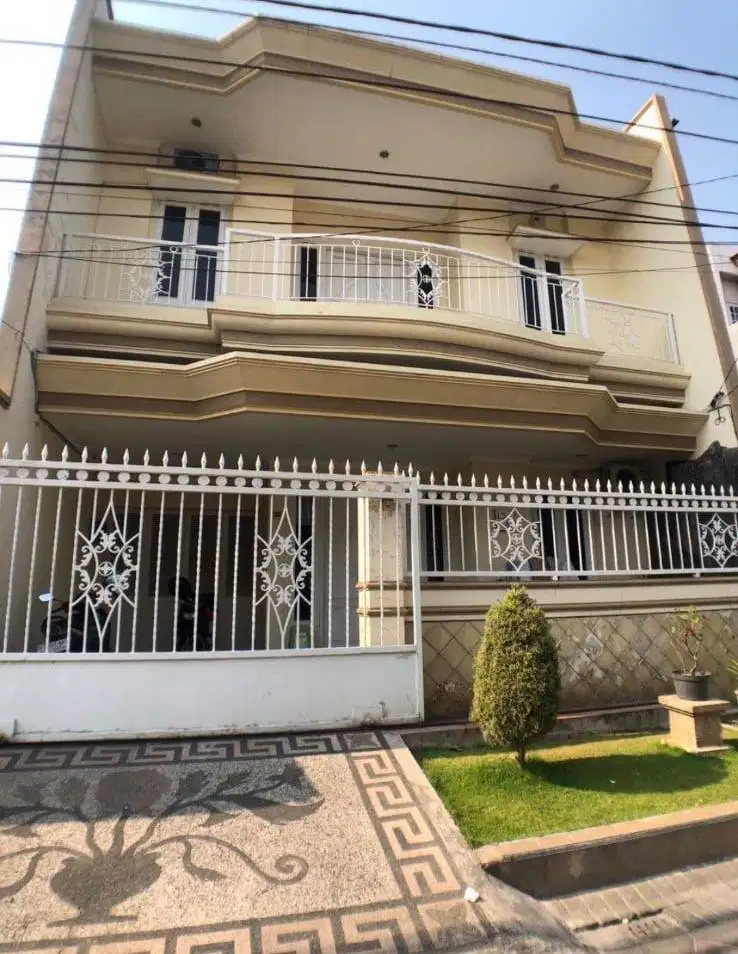 Dijual Rumah Araya 2 Galaxy Bumi Permai Siap Huni dkt Galaxy Mall