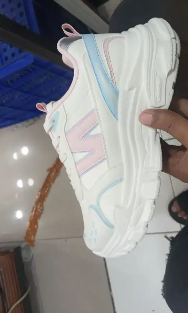 Sepatu fhasion n cewek