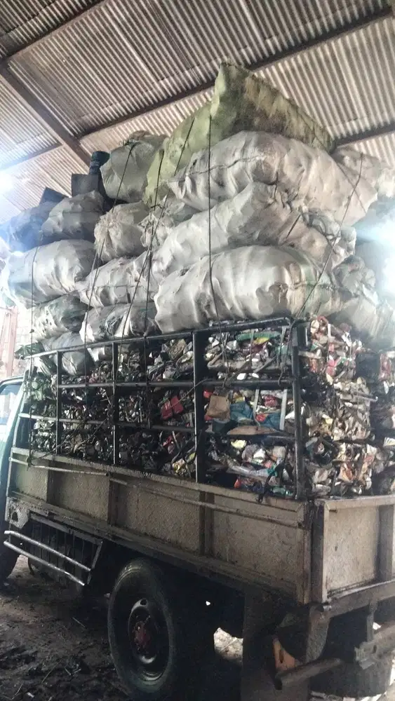 DIBUTUHKAN KARYAWAN DI BALI UNTUK GUDANG RONGSOK