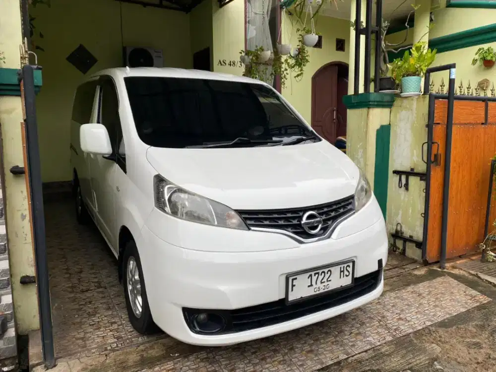 Dijual Nissan Evalia XV Metic 2012 Gress