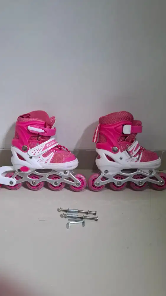 Sepatu Roda Inline Skate