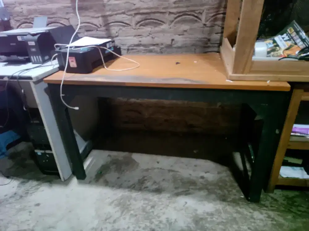Meja bekas 120 × 60