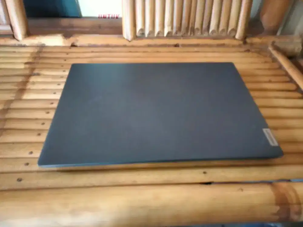 Lenovo ip slim3/n4020/RAM 4gb/SSD256gb /vga Intel uhd/siap pake