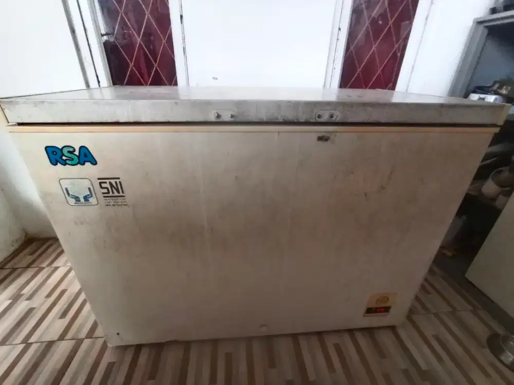 Freezer RSA kapasitas 310L