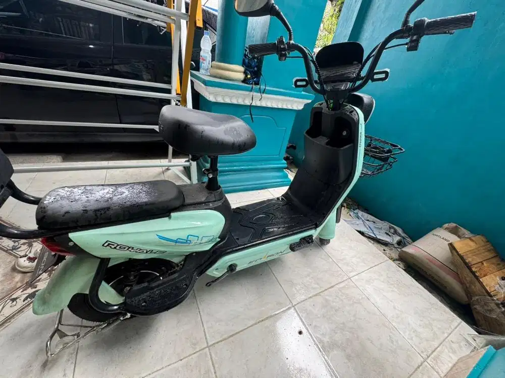 Sepeda listrik bekas