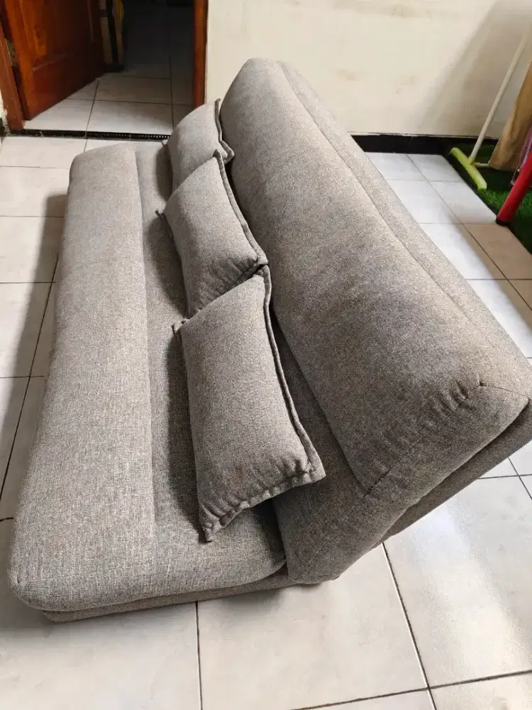sofa bed multifungsi merk yukata 160 x 200 cm