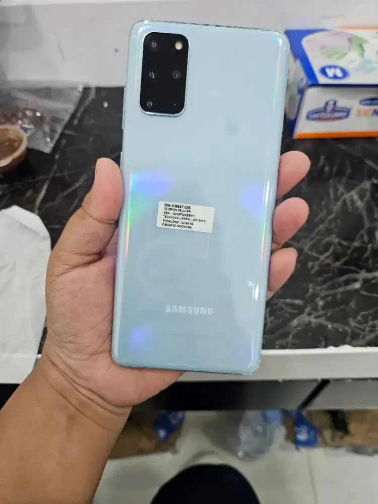 Samsung s20 plus 8/128