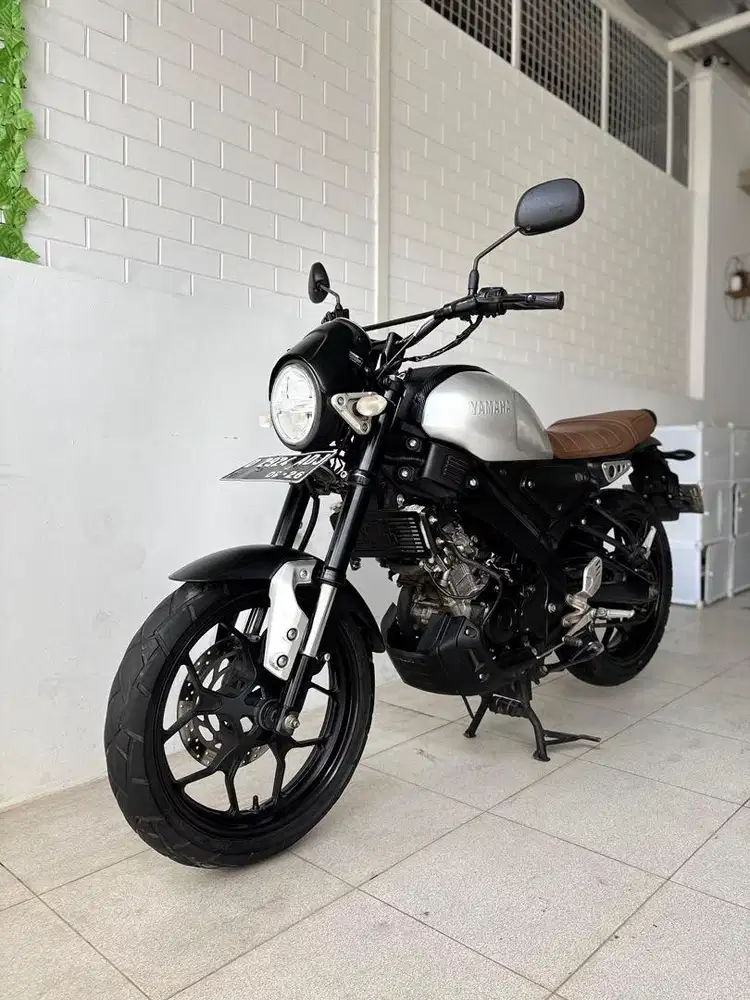 Yamaha XSR 155 - Low KM