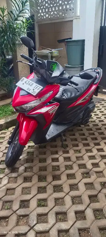 Vario Led 125 CC 2015