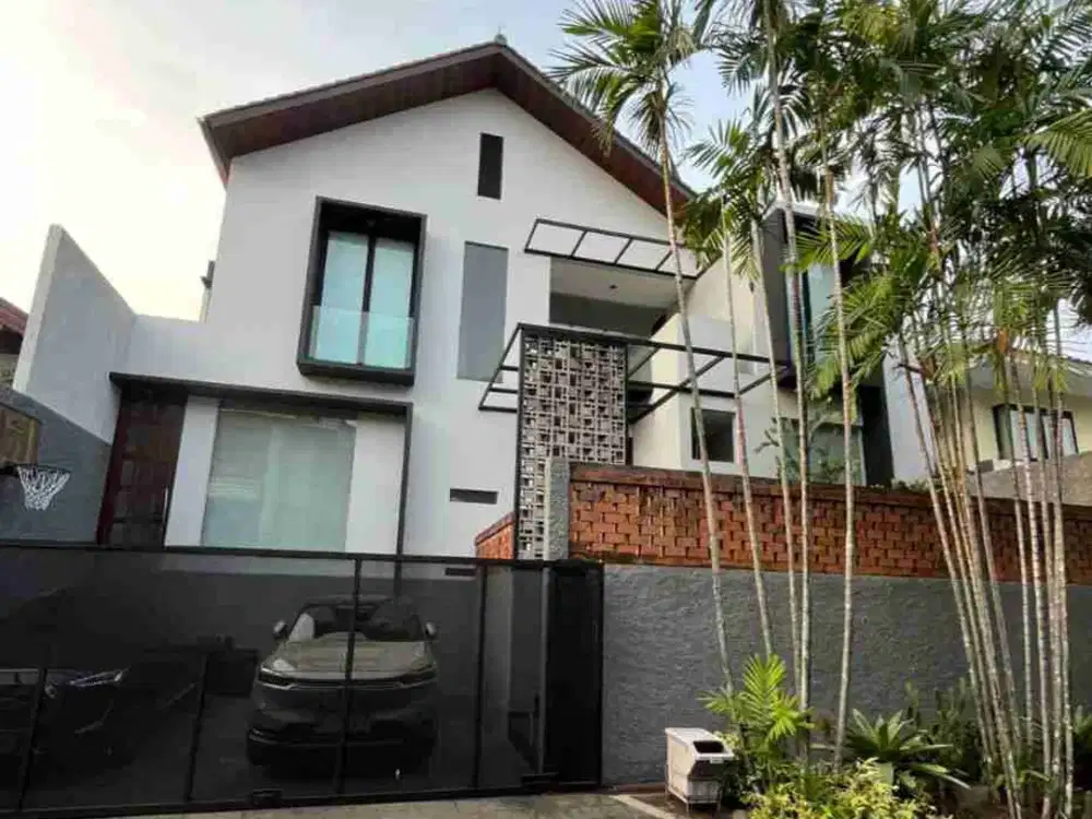 Dijual Rumah Bagus Siap Huni di Lebak Bulus