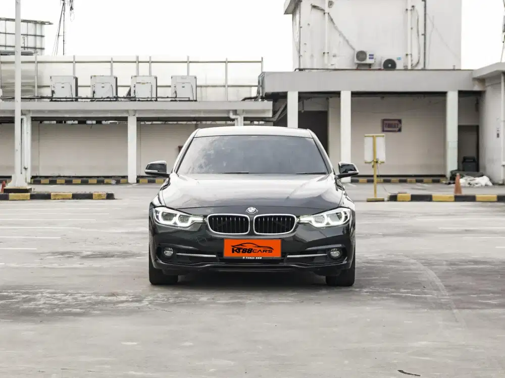 BMW 320i M Sport LCI tahun 2016