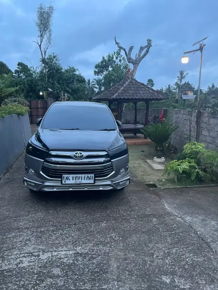 TOYOTA KIJANG INNOVA 2.4Q AT