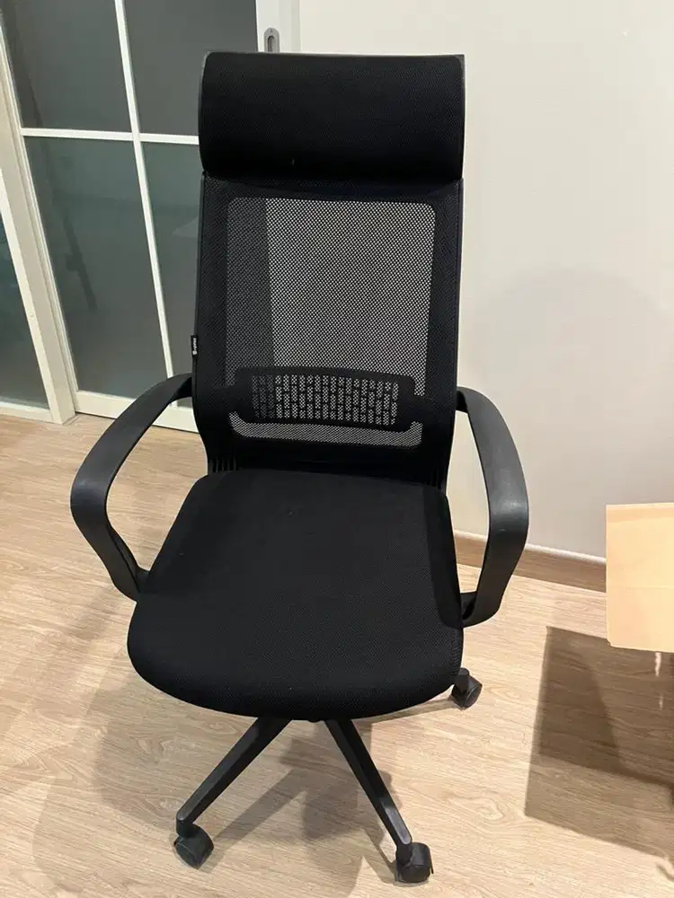 Kursi hidrolik kantor