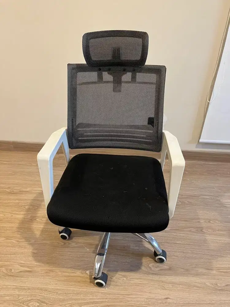 Kursi hidrolik kantor