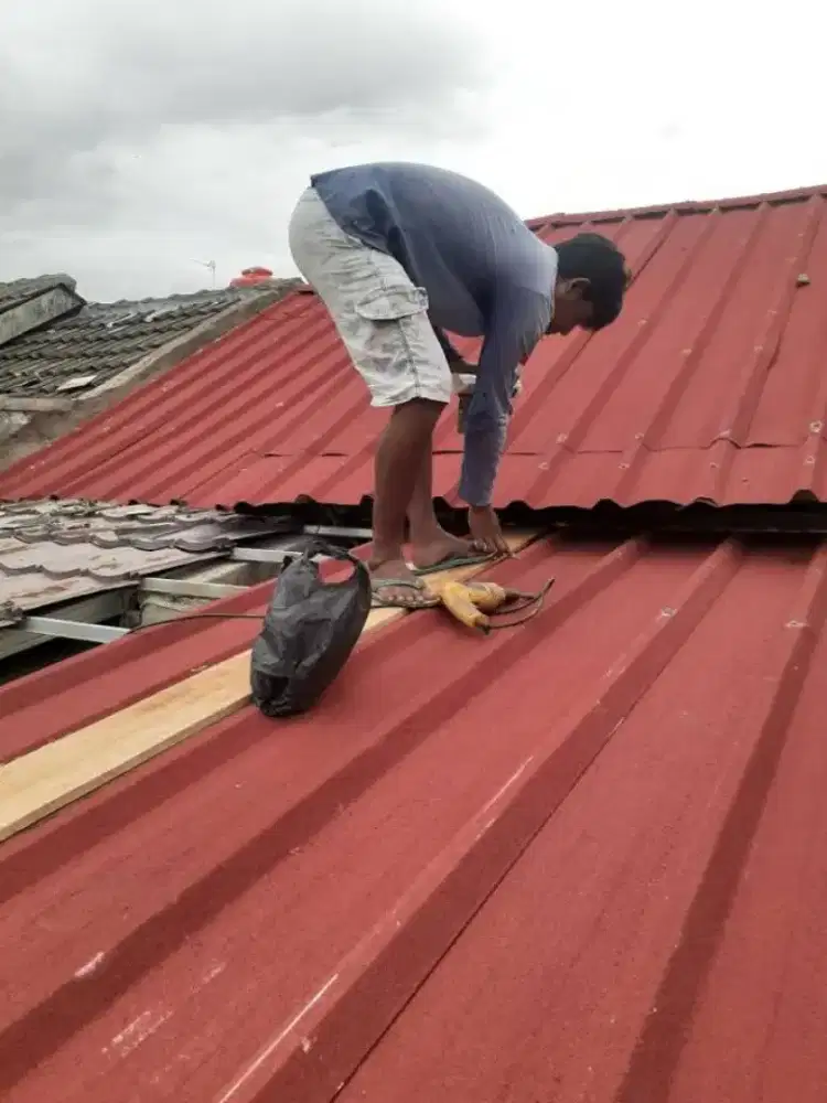 Baja ringan dan renovasi