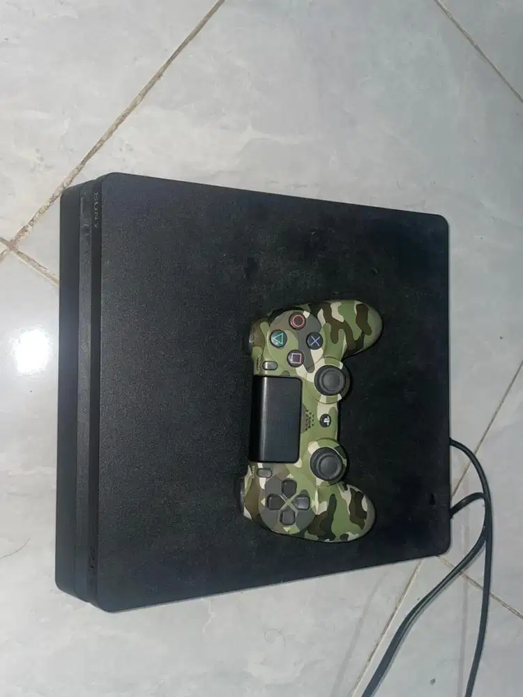 PS4 SLIM + BONUS 15 GAME + STIK CONTROLLER