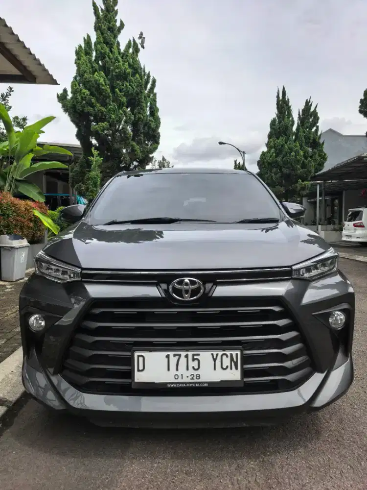 Toyota avanza G 1.5 AT