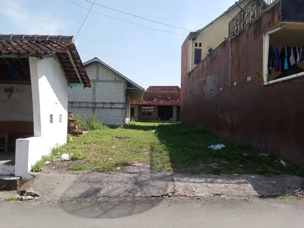 TANAH LUAS LOKASI STRATEGIS DEKAT TAMAN DENGGUNG