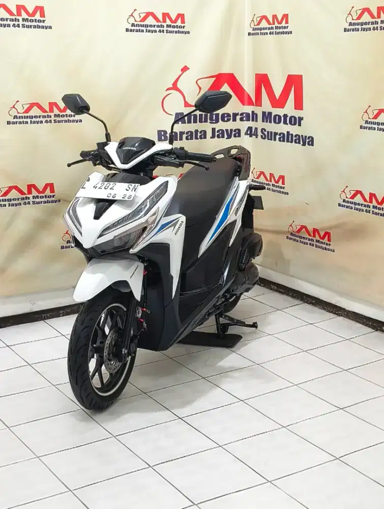 Ready Honda Vario 125 CBS Tahun 2018 warna putih