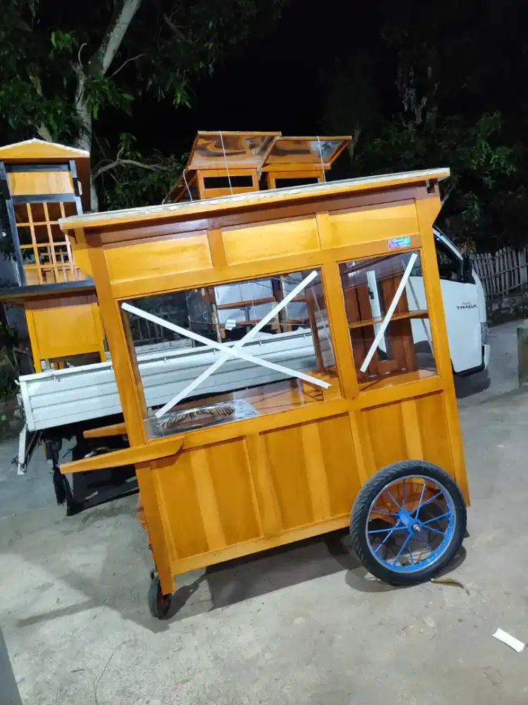 Gerobak Angkringan jg Melayani Pesanan Grobak Bakso Mie Bubur Sate dlL
