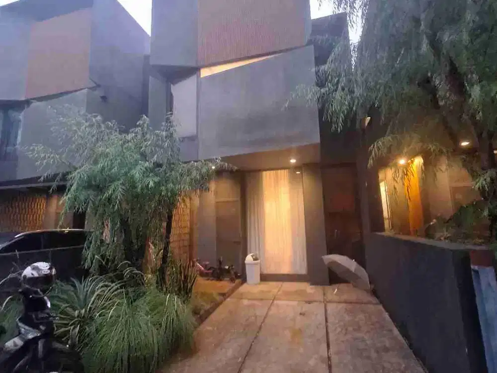 EXCLUSIVE TOWNHOUSE DI REMPOA VETERAN JAKARTA SELATAN