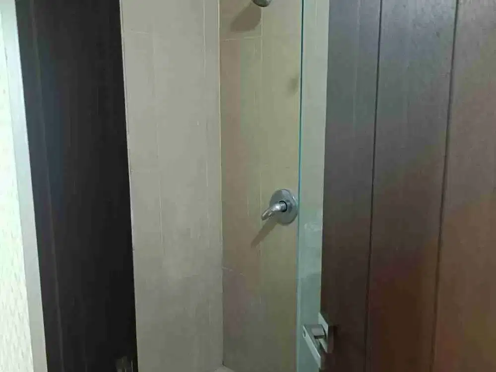 Di Sewakan Cepat Unit Studio Tower 2 URESIDENCE Apartment