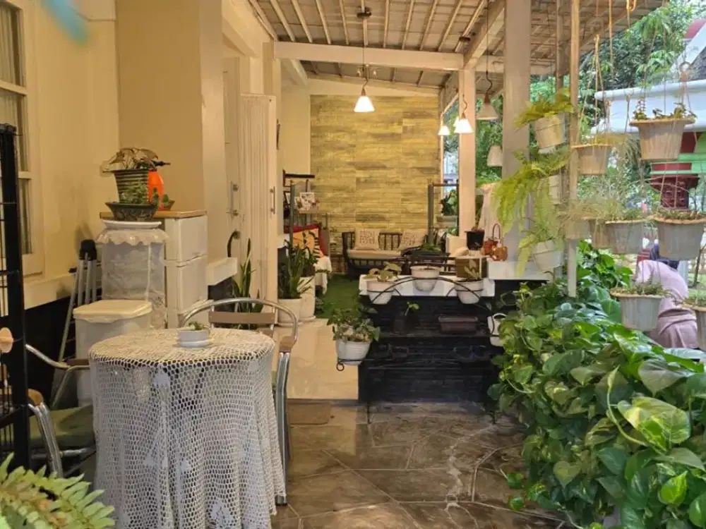 Dijual Rumah Full Furnished Siap Huni di Kota Baru Parahyangan