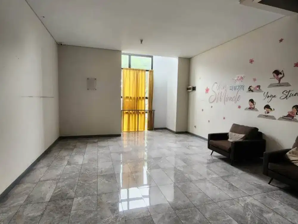 Dijual Ruko di Kota Baru Parahyangan, Strategis Depan Hotel Mason Pine