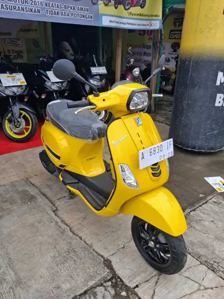 Vespa S125 v3 2023