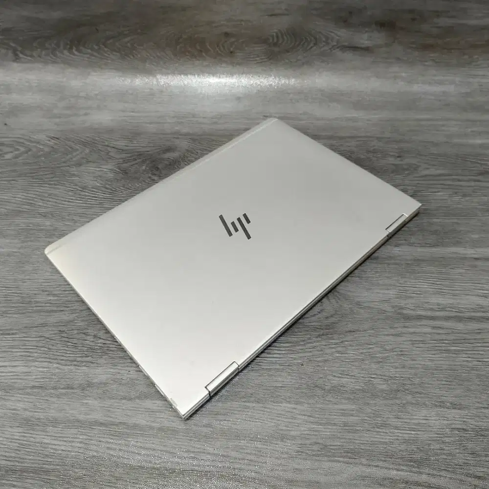 Laptop Hp Elitebook Core i5 Gen 7 Ram 16GB  Touchscreen + Layar lipat