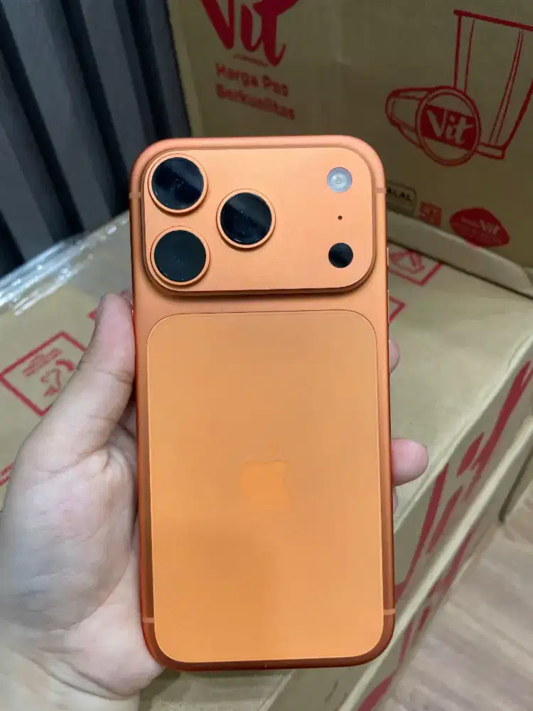 iPhone 17 pro 256 GB iBox