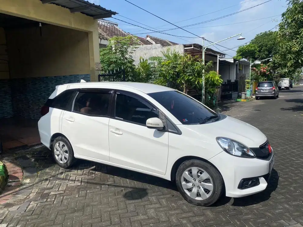 Honda Mobilio E CVT