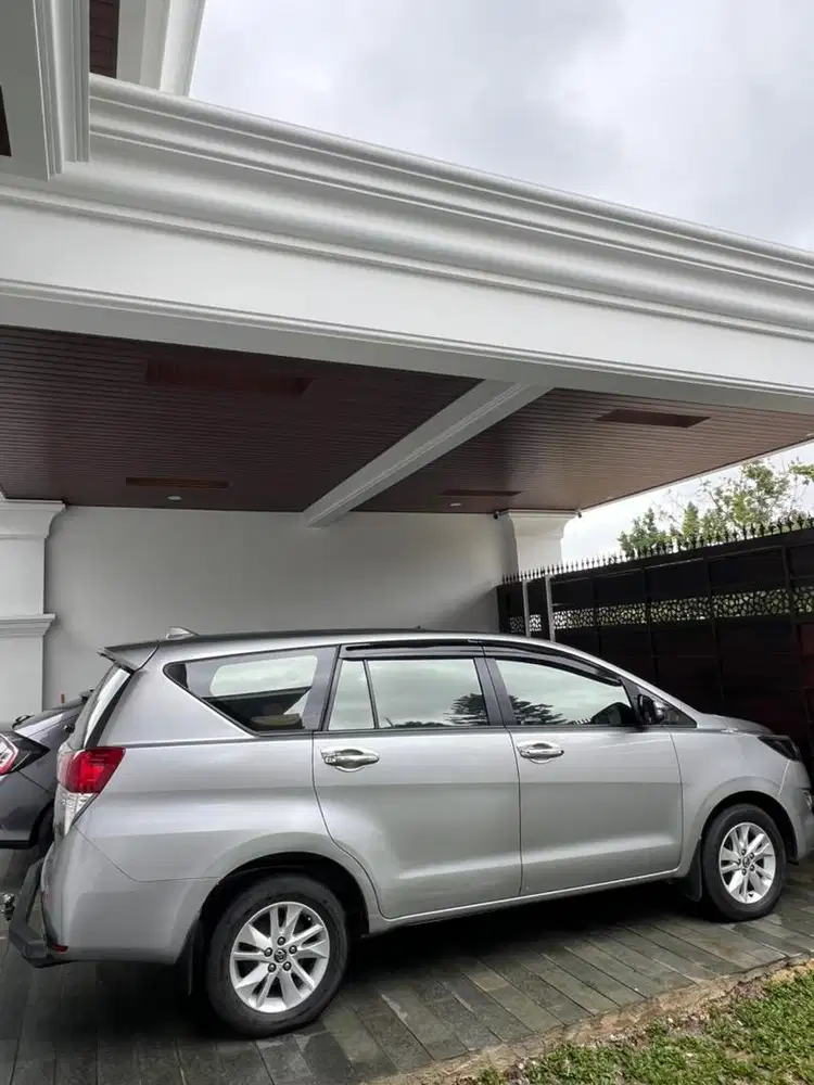 Dijual innova reborn diesel 2017