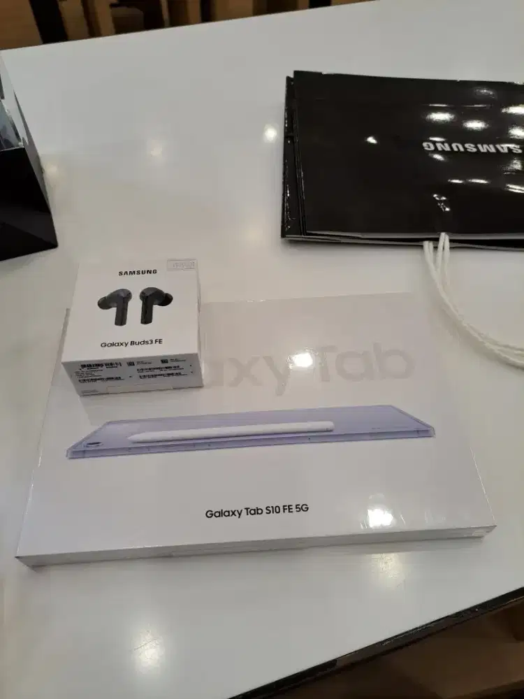 GALAXY TABLET S10FE GRATIS GALAXY BUDS3 FE , PROMO CICILAN 0%