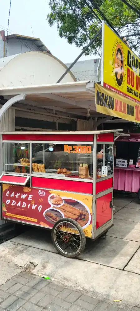 DICARI karyawan jaga stand cakwe odading khusus daerah bandung kota