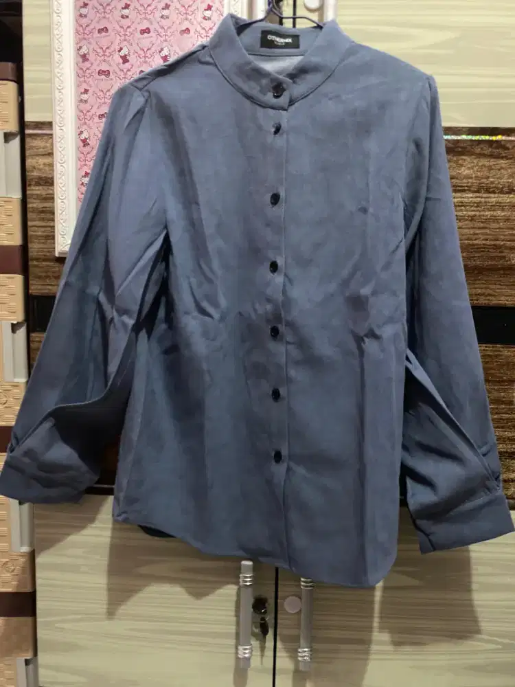 Atasan Wanita Thrift