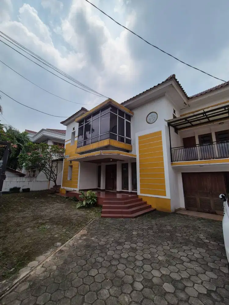 Dijual Rumah Strategis Dkt Tol Simatupang di Pejaten Jaksel PU-17096