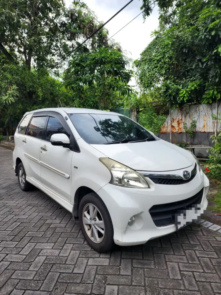 Tdp 30jt veloz 1.5 automatic putih 2014 putih fullori surabaya