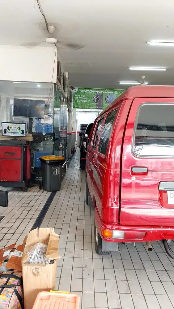 Suzuki Futura 2003 Bensin