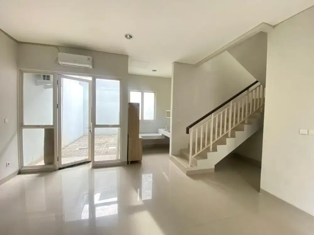 Siap Huni Rumah 2 Lantai Bebas Banjir Cluster Missisippi, Jakarta Garden City, Cakung, Jakarta Timur, 007
