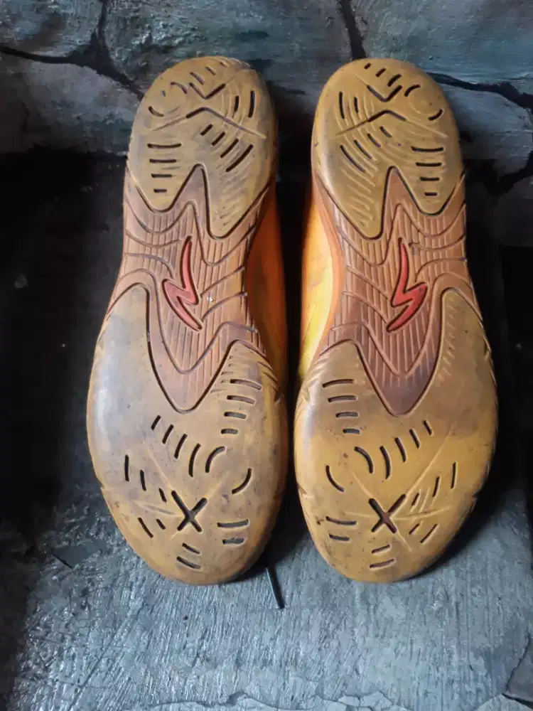 sepatu futsal lightspeed  3 in